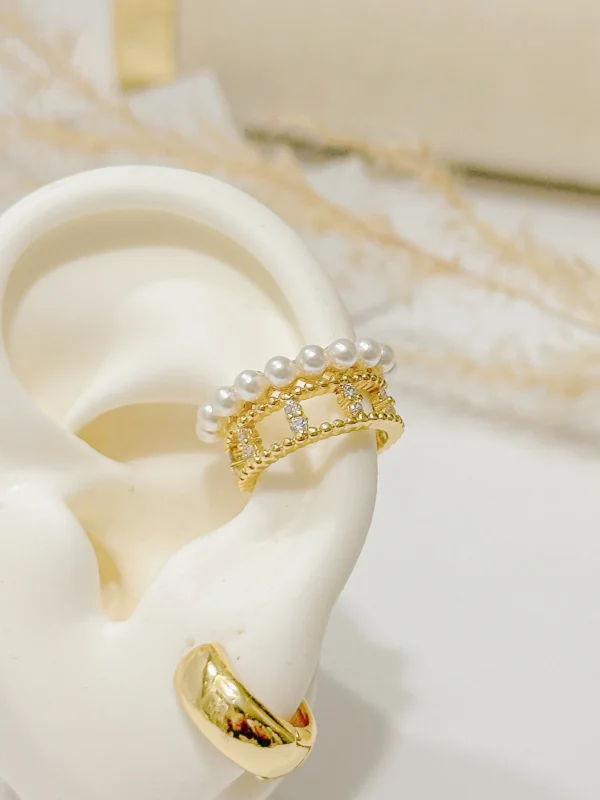 123c6c8658a2beabe12e36d0641e539b_photo-1.webp Pacific Earcuff