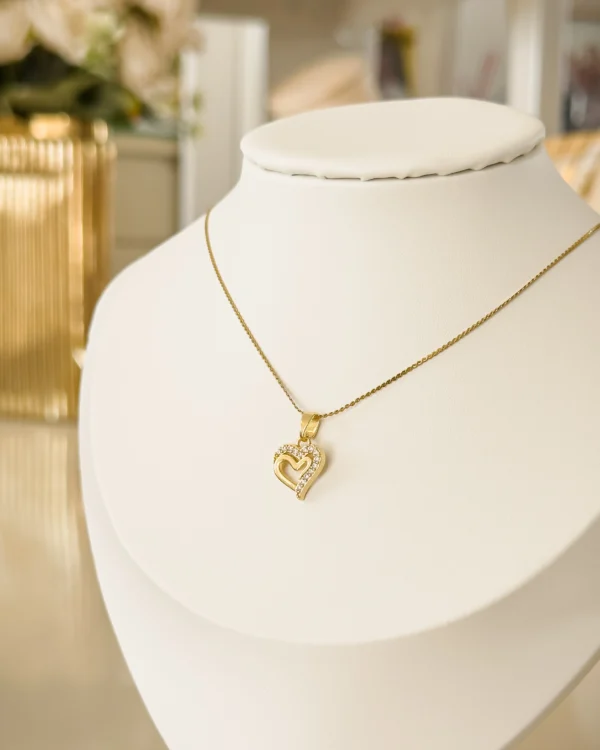 4a6de4b09c7006133e66bc75bc9736fb_photo-1.webp Mint Corazon