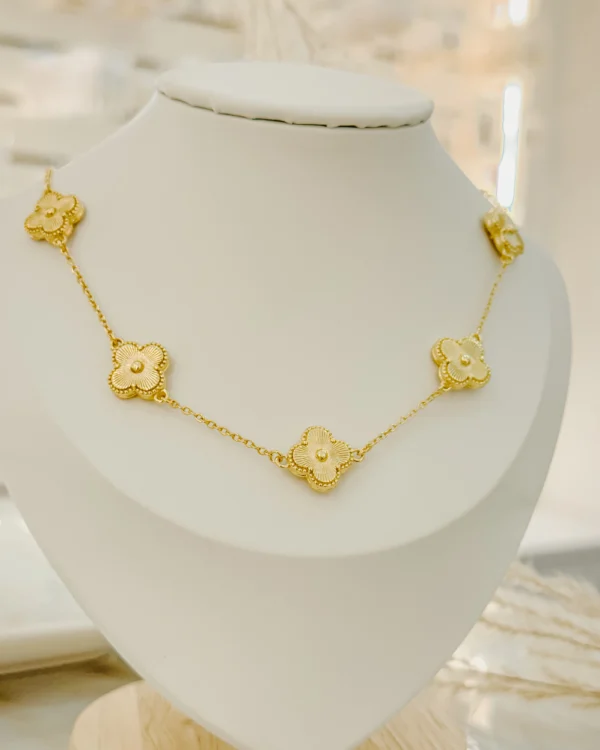 515357162a922e17d1541d601f4c42d5_photo.webp Multi Clover Gold