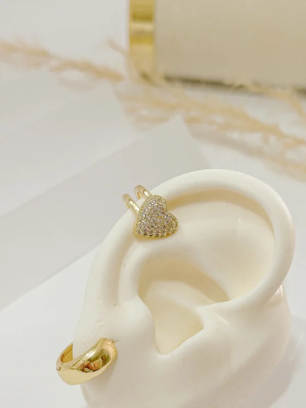 588594ae9f588a84d6ba5e65e7c90895_photo-1.webp Heart Cuff