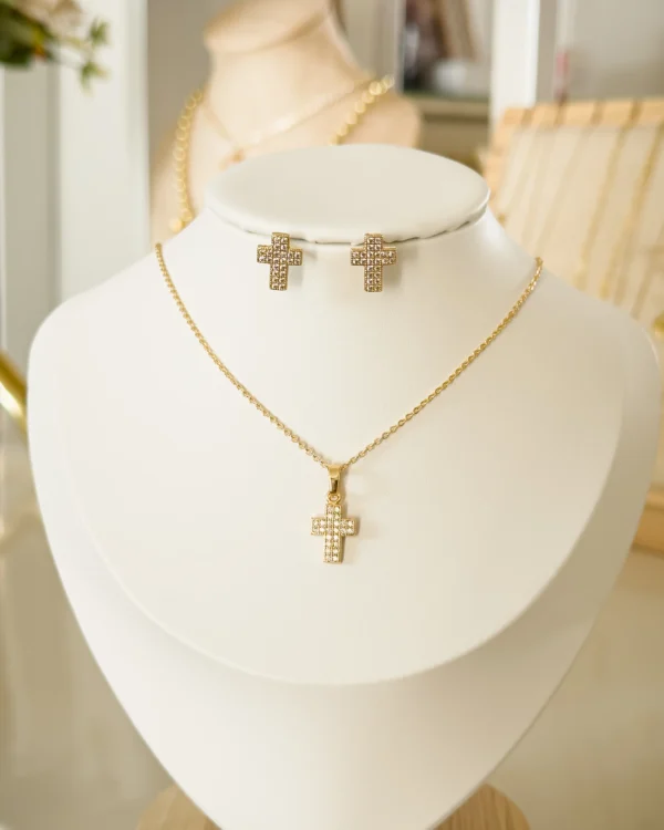 616532ca8df254a8756c46f06814c089_photo-1.webp Set Alisse