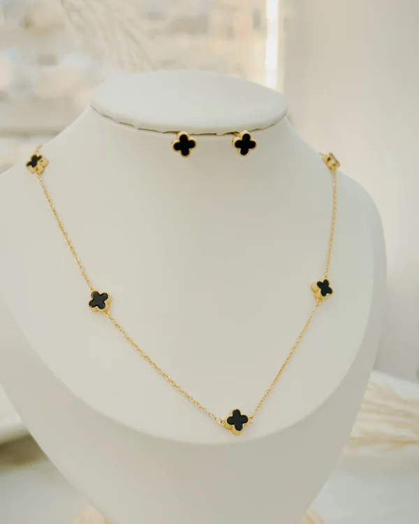 634d5569d7e1bb707c0d565207d9d0c0_photo.webp Hera Black