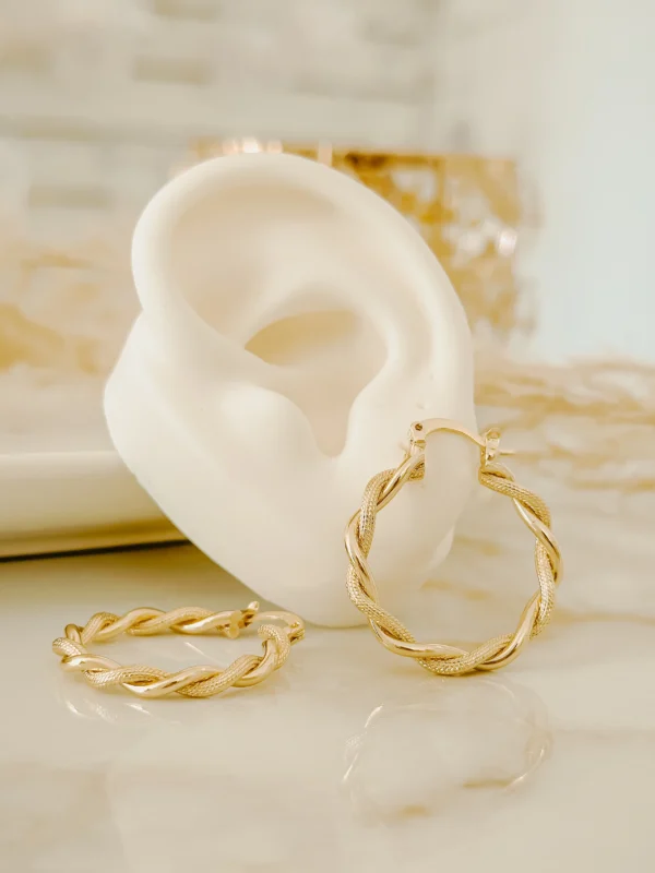 65ed4ebed73d0c5e3462960e5535f87d_photo.webp Celine