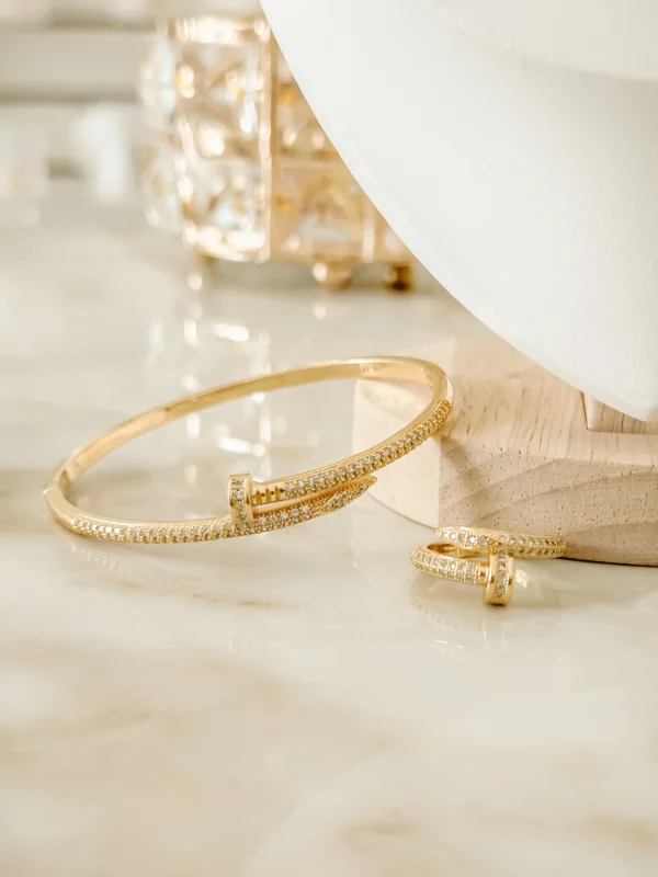 b1a36bcfd8caa4d6b689008455f56384_photo-1.webp Set Cartago Plus