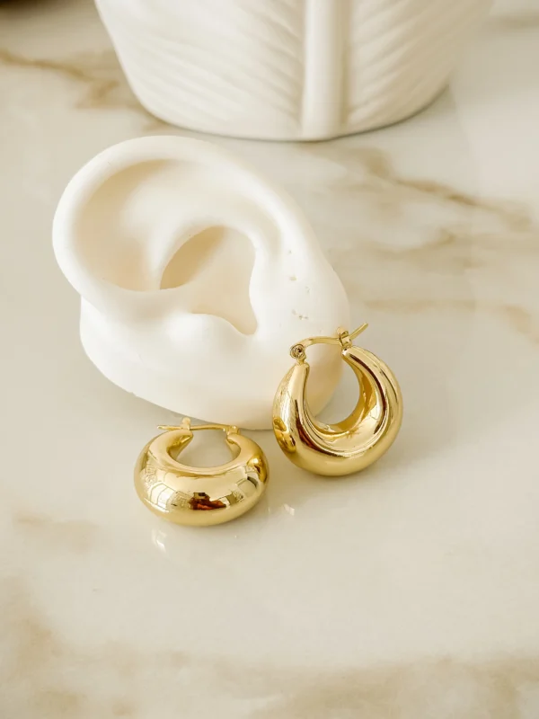 bb8ca415a296ca35c7d8d3b289b59491_photo-1.webp Mariana