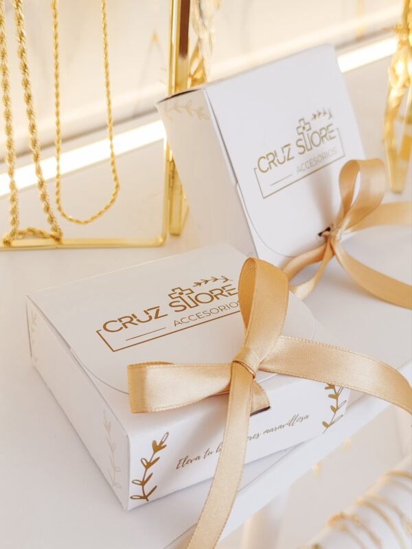 2025/12/1000073589-scaled.jpg Cajita De Regalo