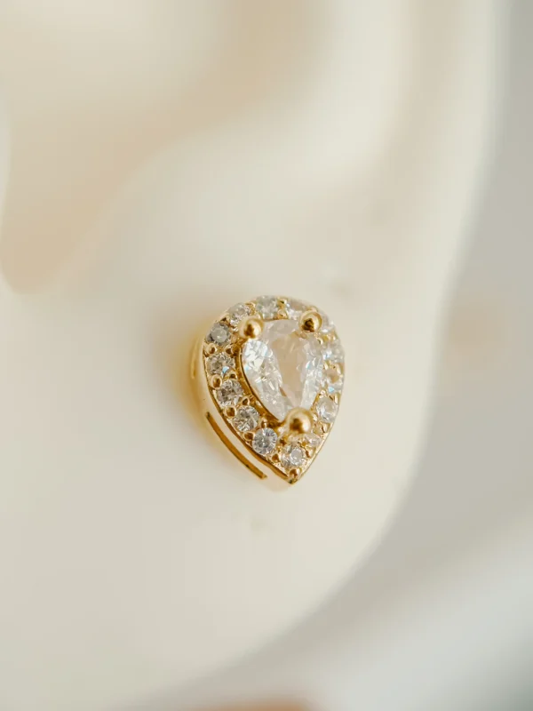 image00023_optimized Supra Top