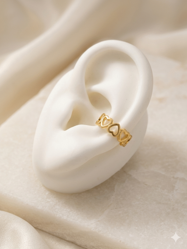1000199357 Mom Earcuff