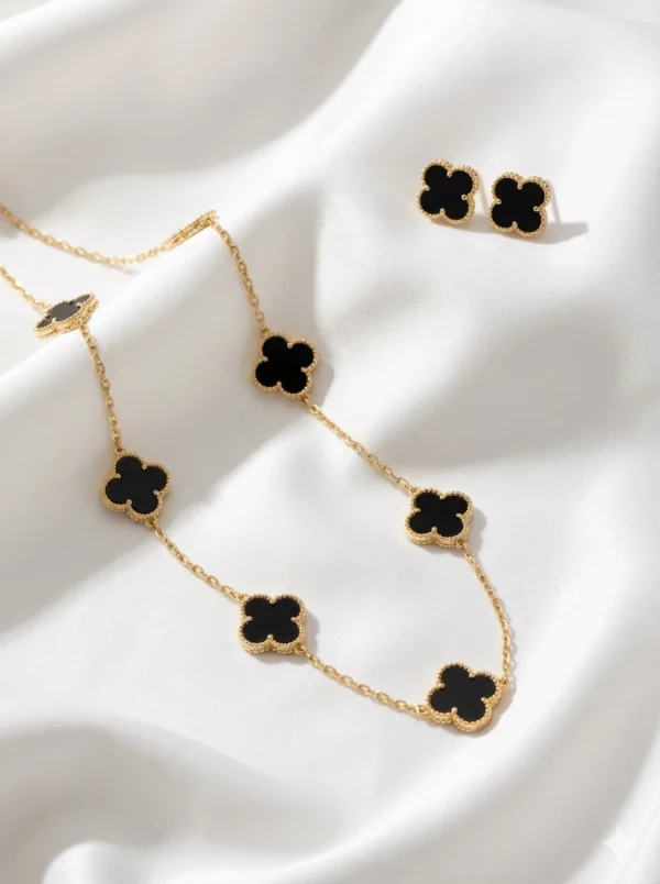 Clover Black Set