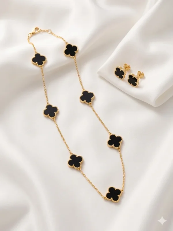 Clover Black Set