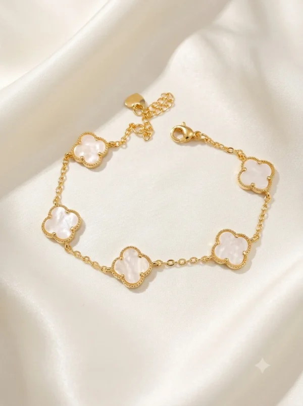 Clover White