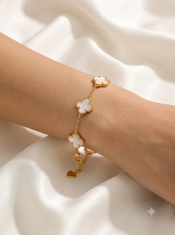 Clover White